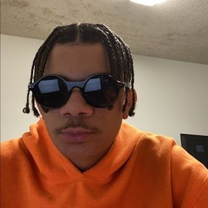 Meet your Posher, Jackson